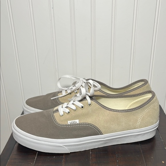 Vans Men's Color block tan and brown suede & fabric lace up sneakers - Picture 3 of 8